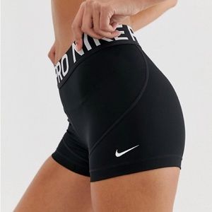 Nike Pro Shorts — Black